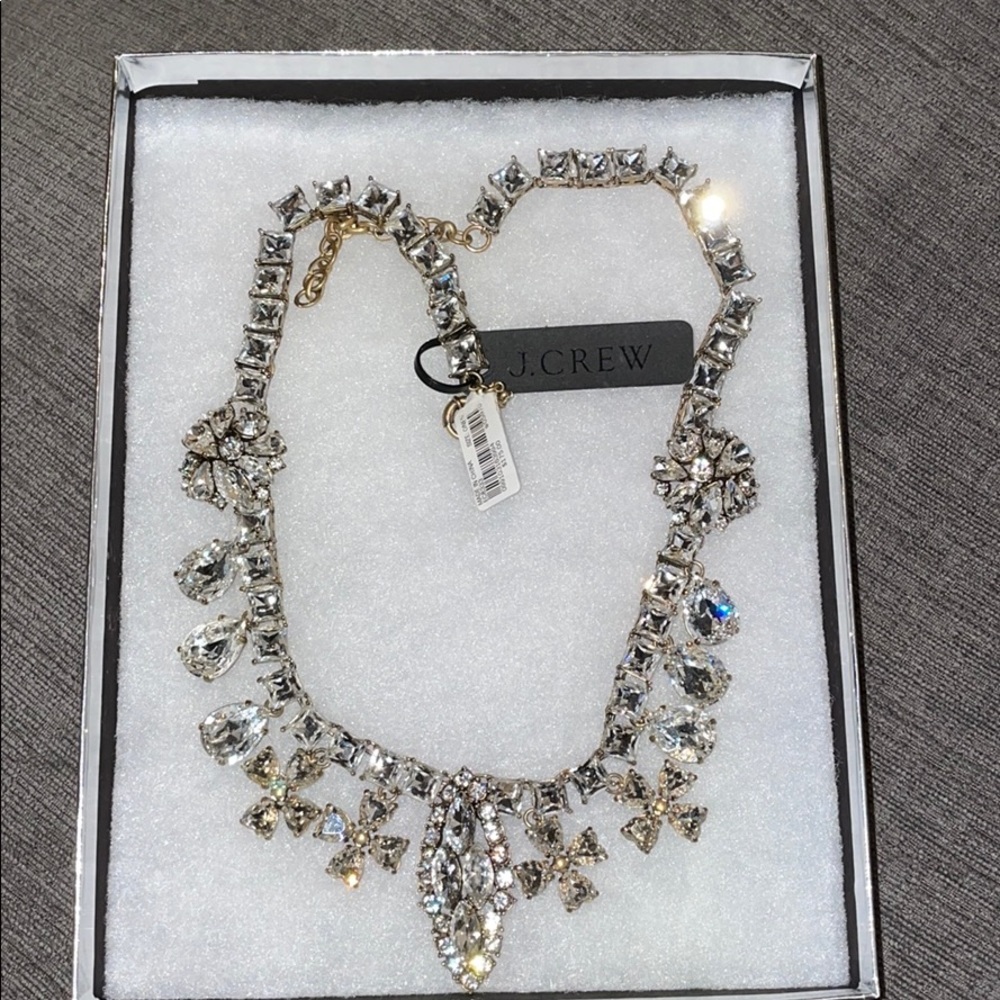 BNIB. NWT. J. Crew crystal statement necklace